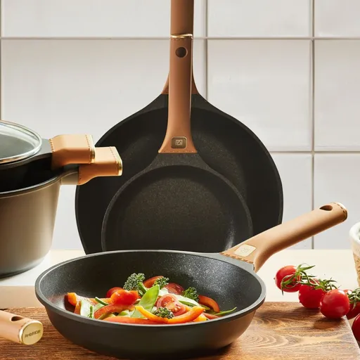 Tigaie clatite Camel, Ambition, 24 cm, aluminiu, negru/maro