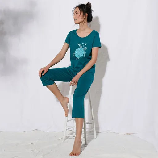 Pijama cu pantaloni 3/4 cu imprimeu broască țestoasă de mare central