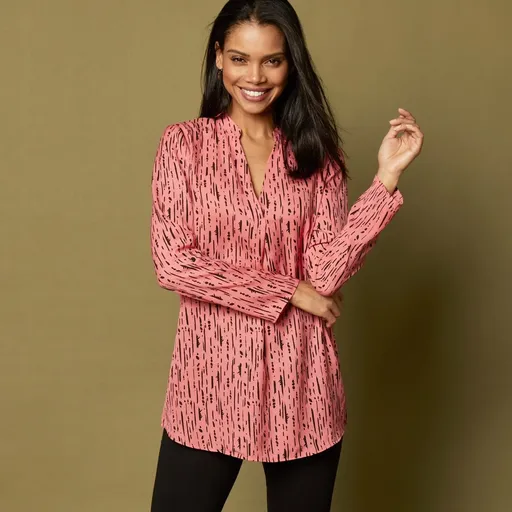 Bluză lungă din crep cu imprimeu grafic