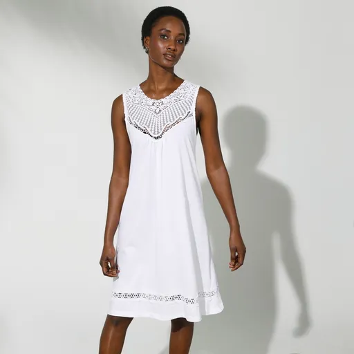 Rochie fără mâneci, cu macramé