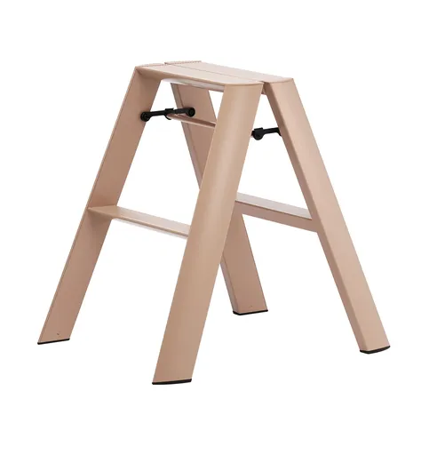 Pași mici, maro piersic - Lucano