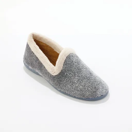 Papuci moi la atingere