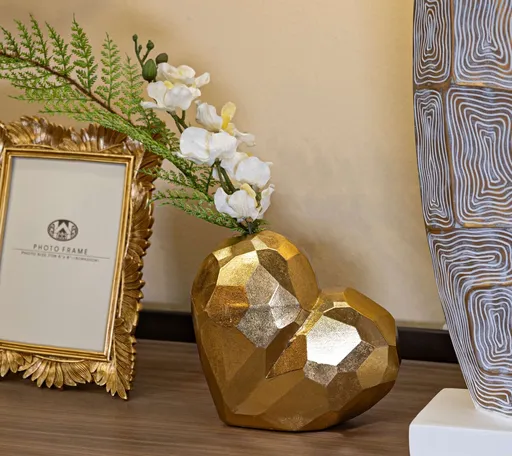 Vaza decorativa Heart, Mauro Ferretti, 19x9x18 cm, polirasina, auriu