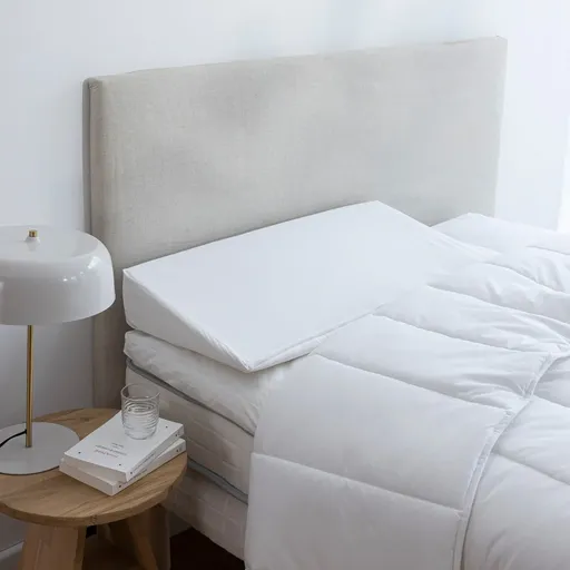 Tetieră sau suport pentru picioare