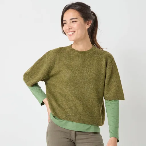 Pulover lejer cu mâneci până la cot și un amestec de mohair și lână