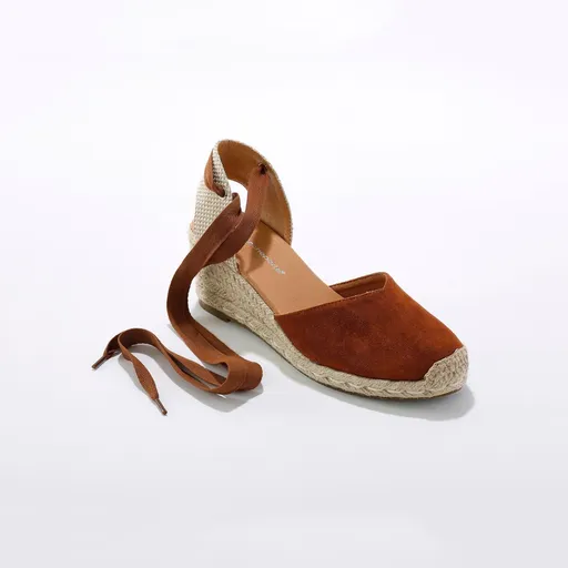 Sandale cu șireturi, toc