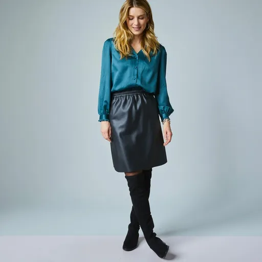 Fustă scurtă din piele artificială