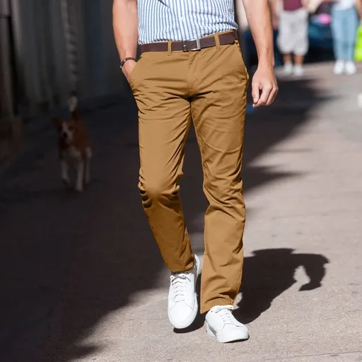 Pantaloni Chino din twill elastic, croială clasică