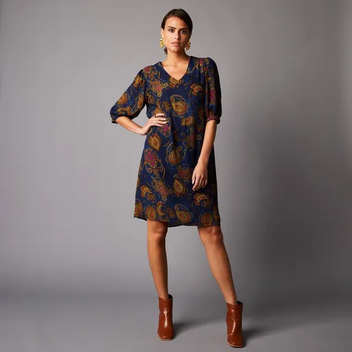 Rochie scurtă cu imprimeu, mâneci balon până la coate