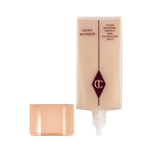 Charlotte Tilbury Machiaj lichid ușor Light Wonder (Foundation) 40 ml 1 Fair