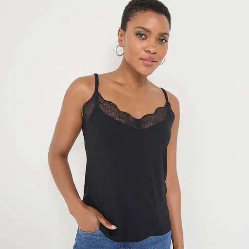 Top cu decolteu în V și dantelă