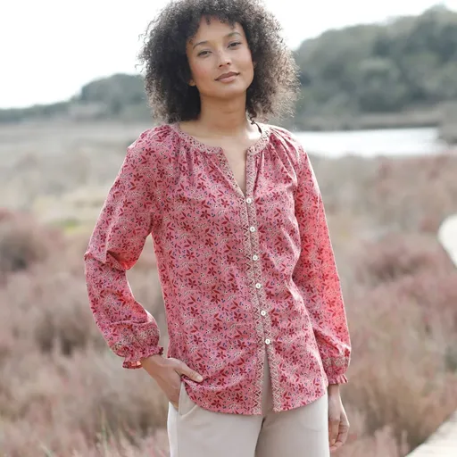 Bluză cu nasturi, broderie și imprimeu