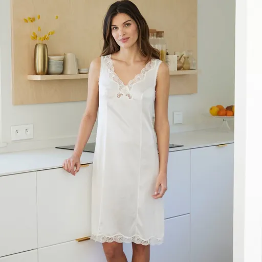 Jupon croit prințesă cu dantelă, antistatic