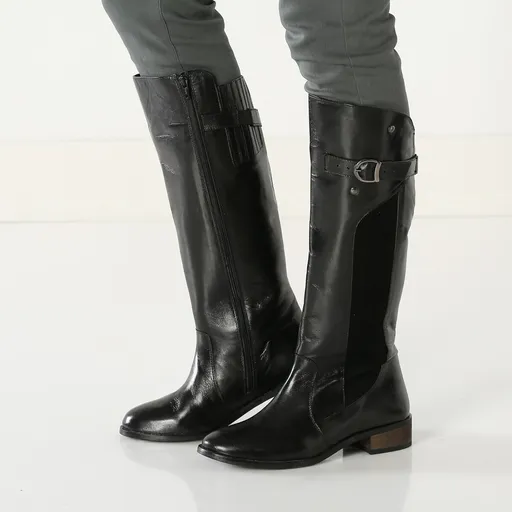 Cizme înalte din piele cu cataramă reglabilă