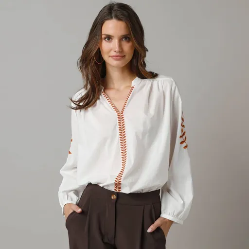 Bluză supradimensionată cu detalii brodate